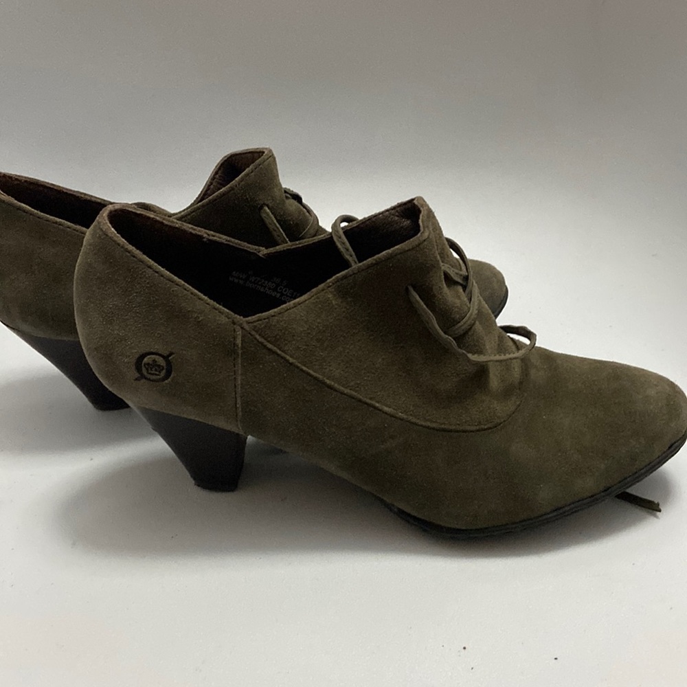 Born shoes 36.5 EU ankle boots US6